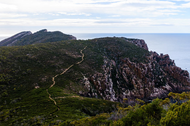 The winding path to Cape Hauy
