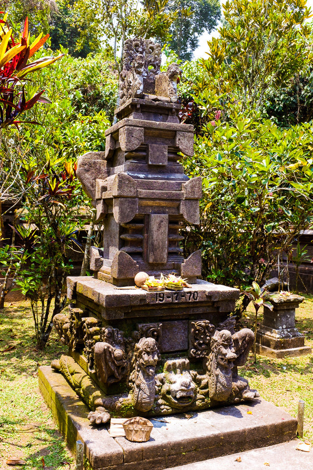 Hindu architecture at Luhur Batukaru Temple