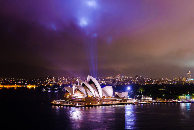 Sydney opera at night is astonishing
