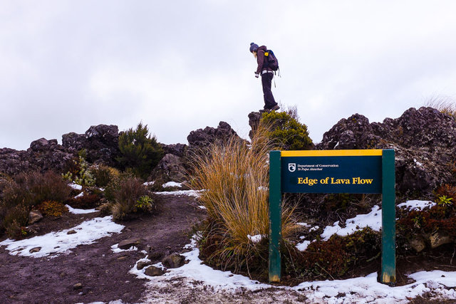 Bara at the edge of the lava flow