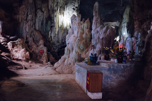 Inside Doi Cave