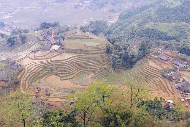 Muong Hoa Valley