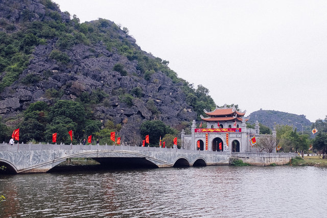 A bridge to the ancient capital